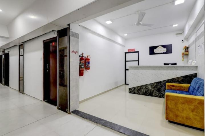Hotel Nexus Surat Ngoại thất bức ảnh